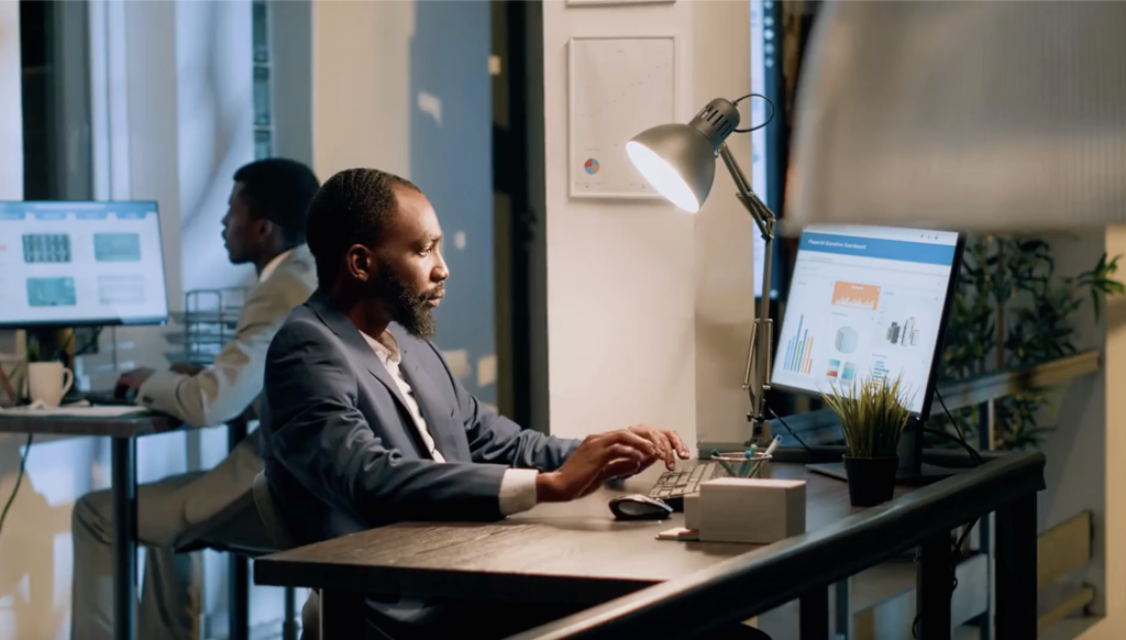 3 Kinds Accounting | Benefits of Outsourcing Your Bookkeeping | Improve Efficiency and Accuracy